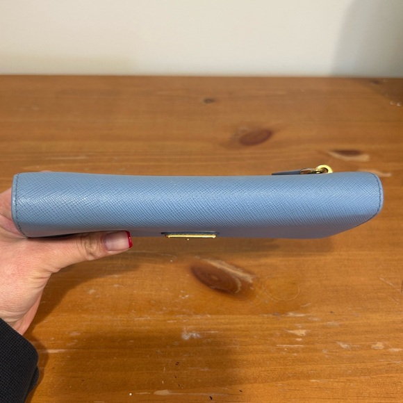 Prada blue saffiano leather large wallet - Picture 3 of 10